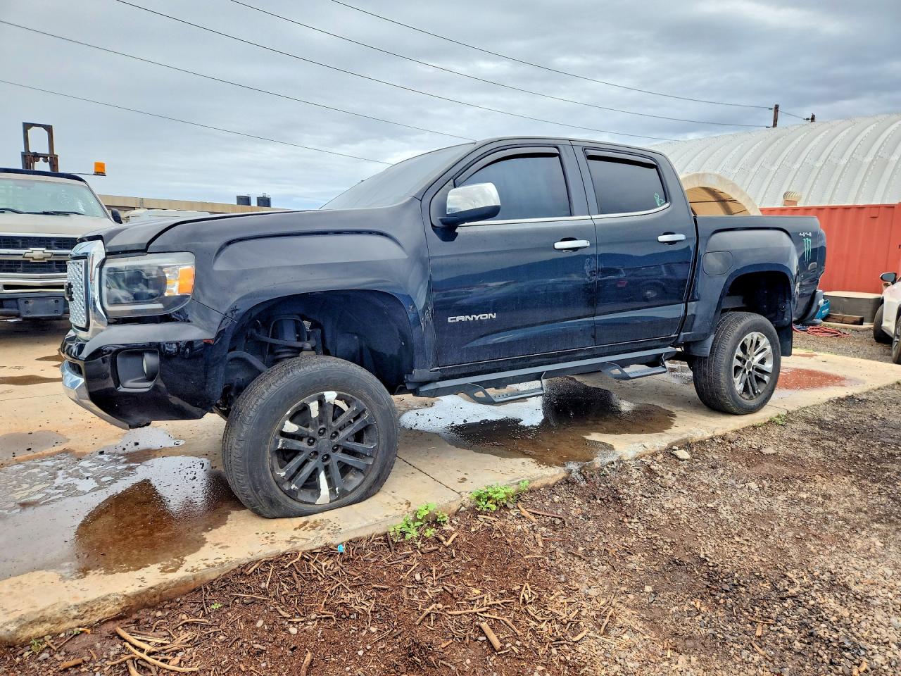 Salvage GMC Canyon Image