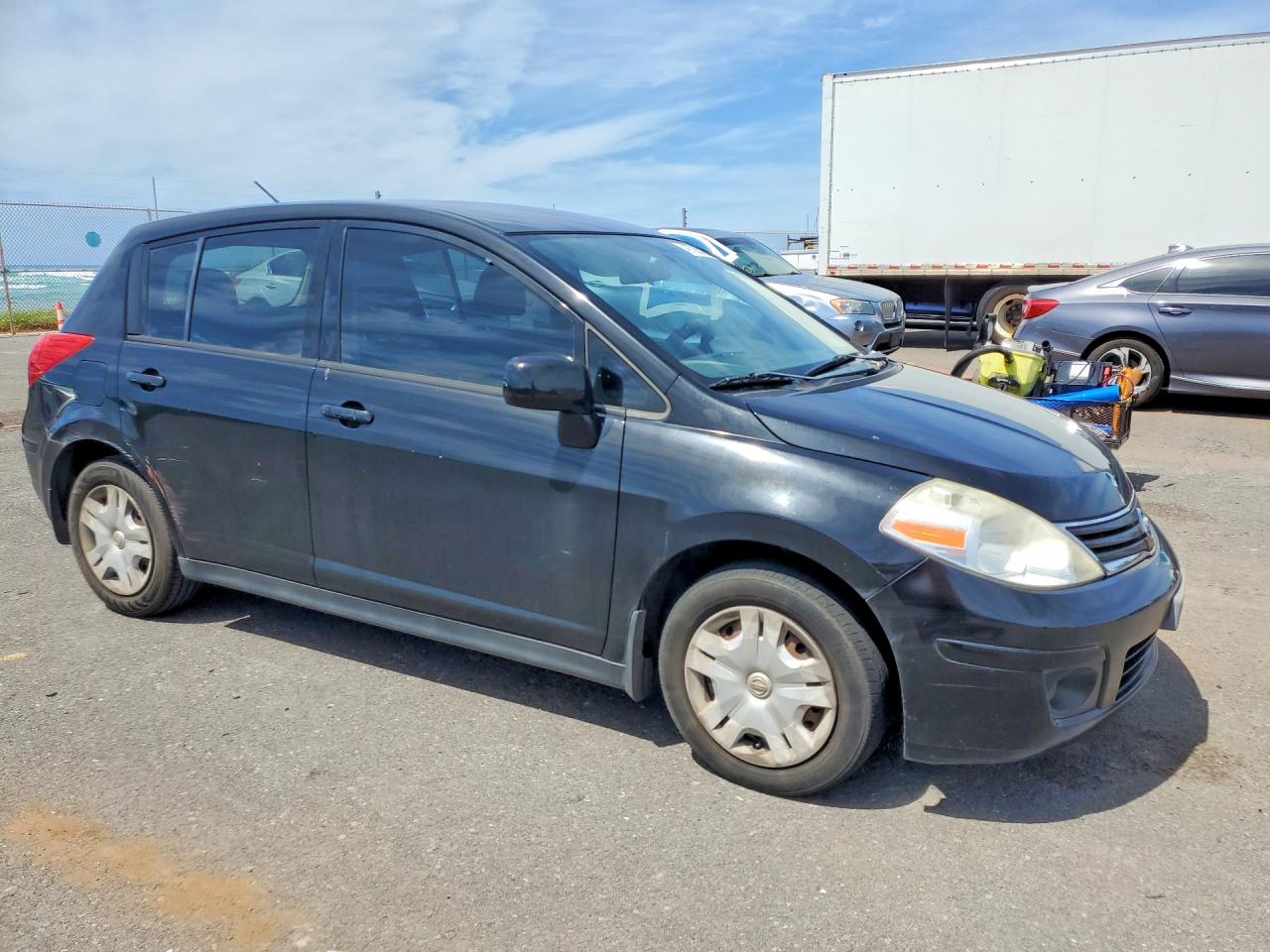 Nissan Versa 1.8 S