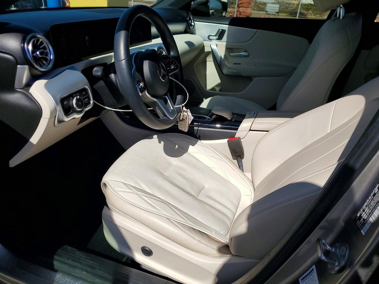 Mercedes-Benz A-Class 220