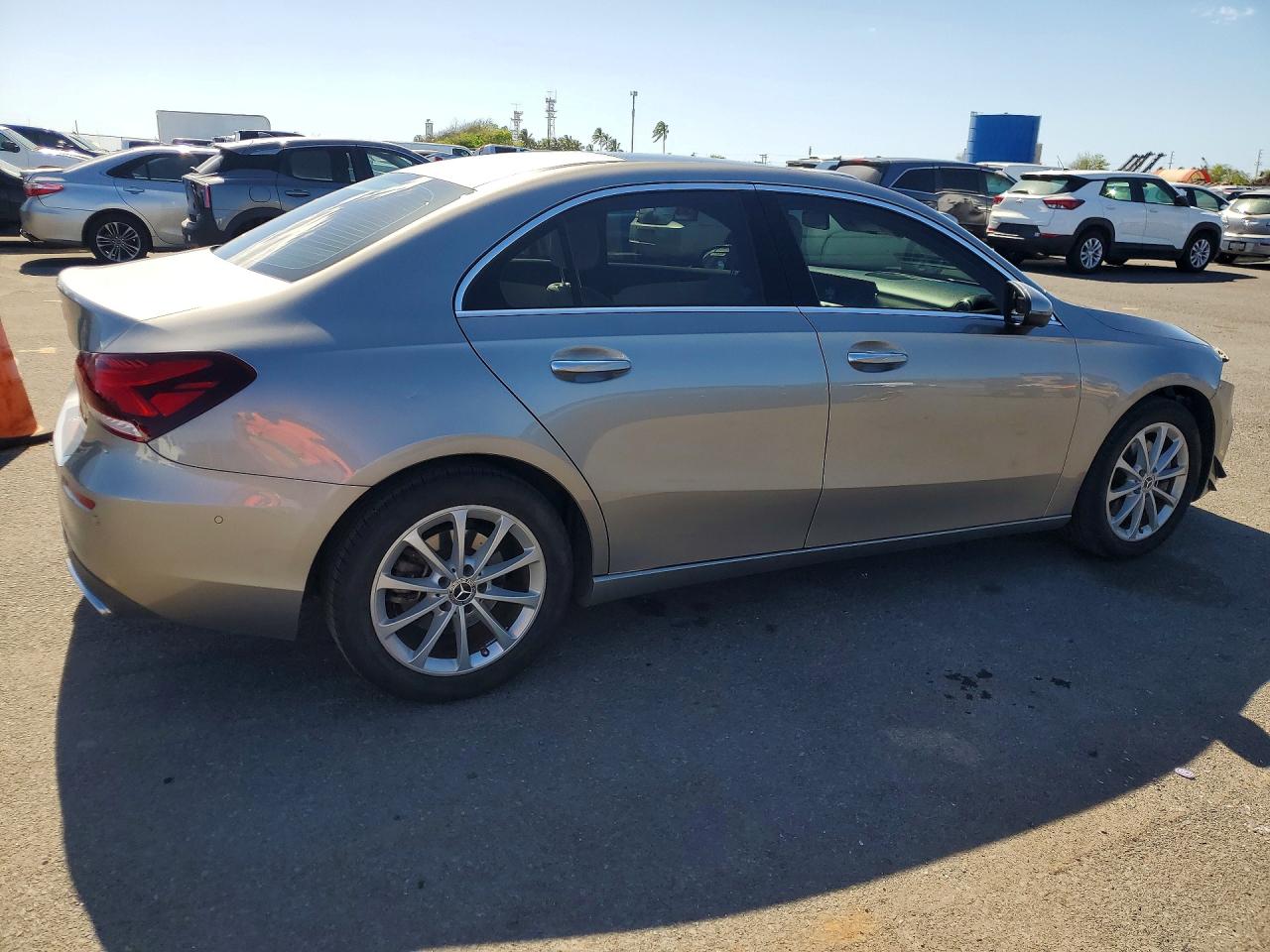 Mercedes-Benz A-Class 220