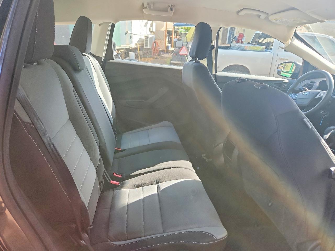 Ford Escape S