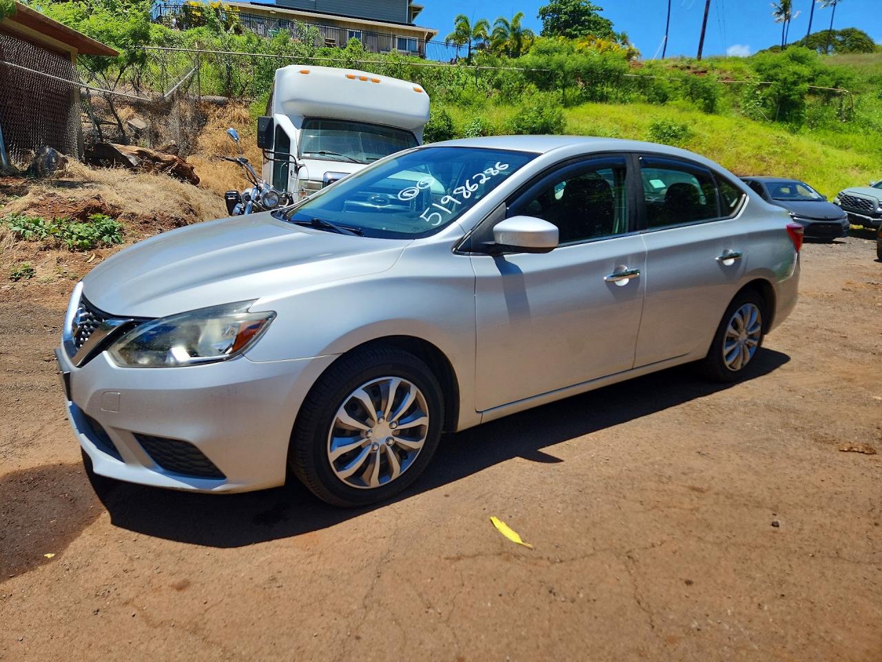 Salvage Nissan Sentra Image