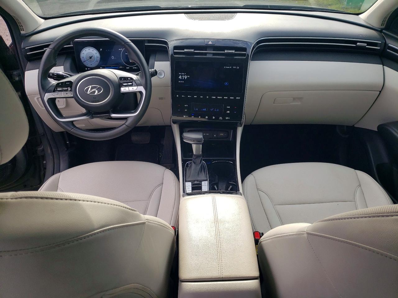 Hyundai TUCSON Sel