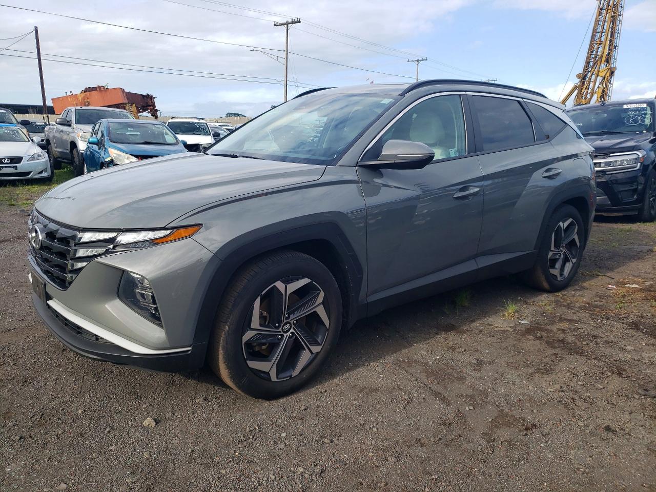 Salvage Hyundai TUCSON Image