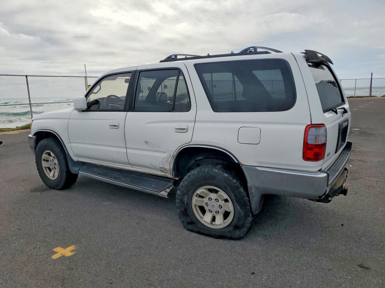 Toyota 4Runner Sr5
