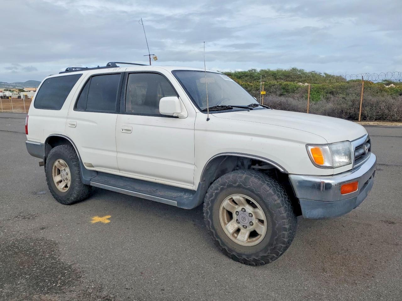 Toyota 4Runner Sr5