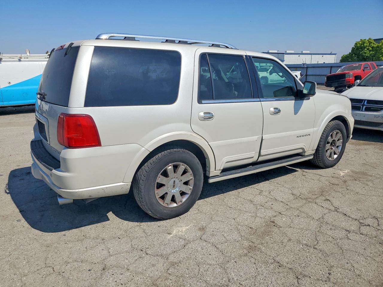 Lincoln Navigator