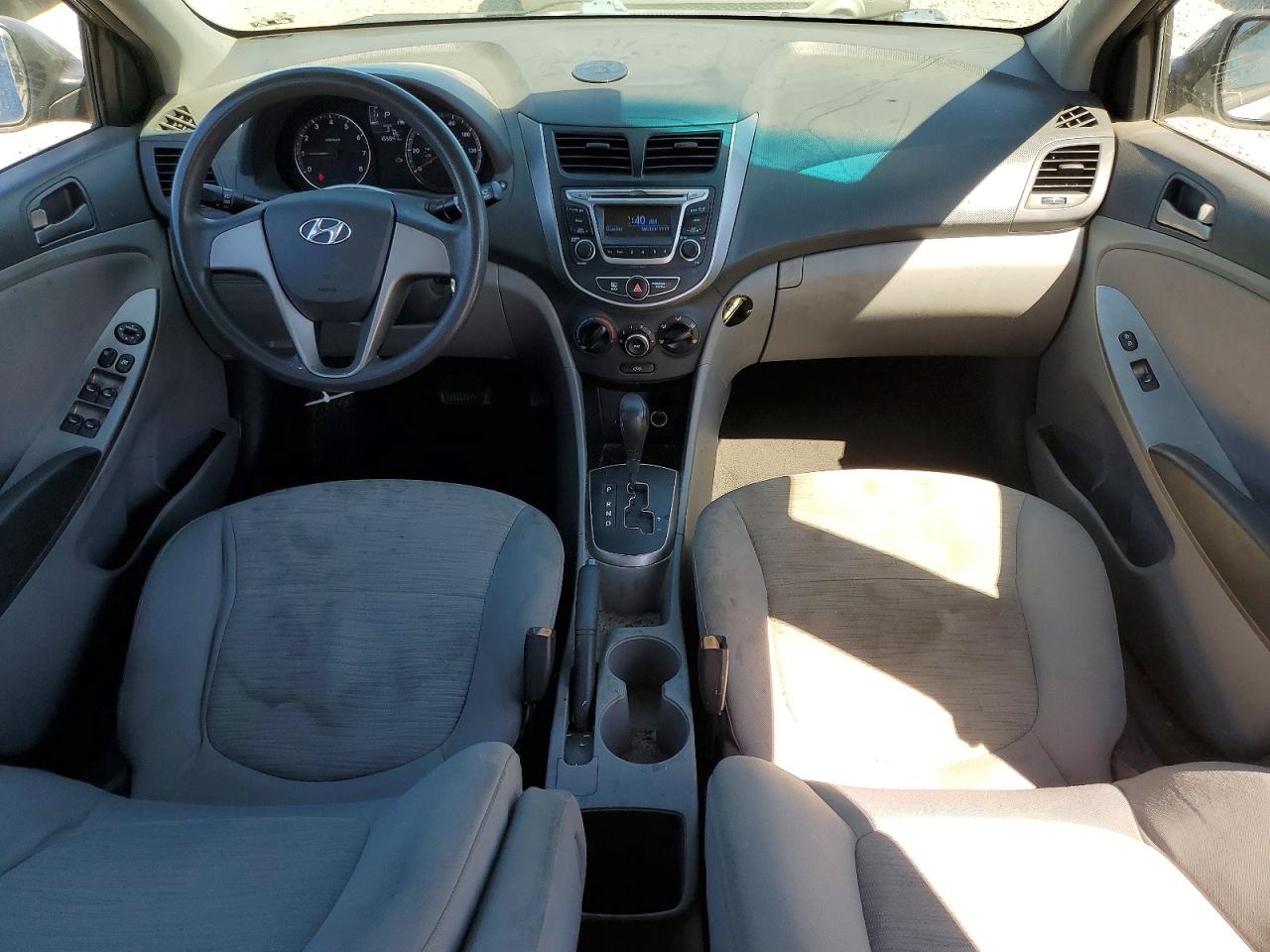Hyundai ACCENT Se
