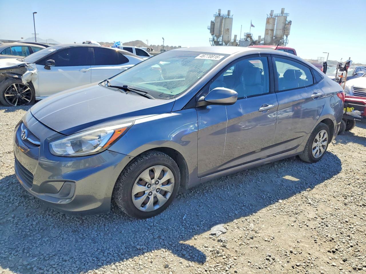 Salvage Hyundai ACCENT Image