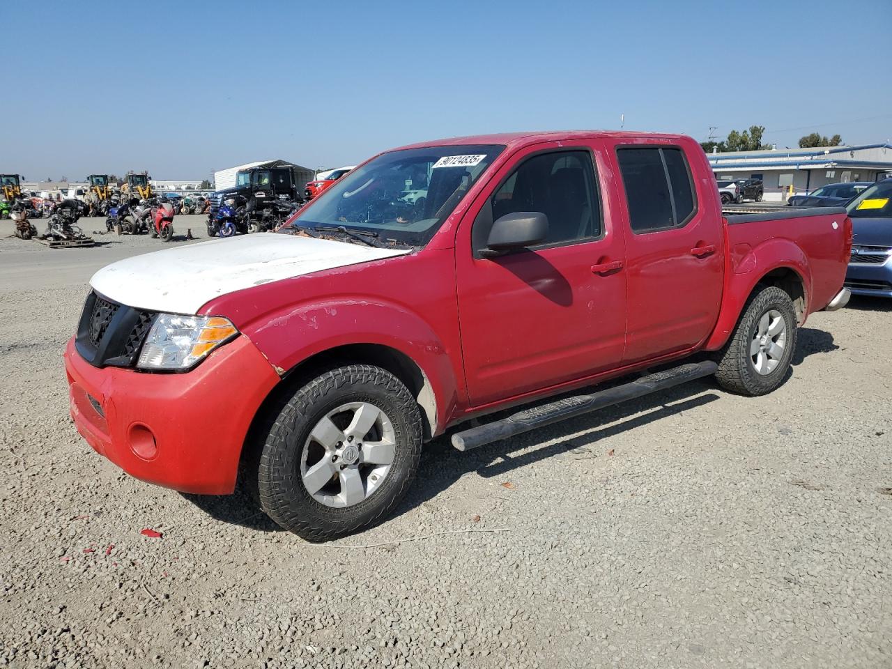 Salvage Nissan Frontier Image