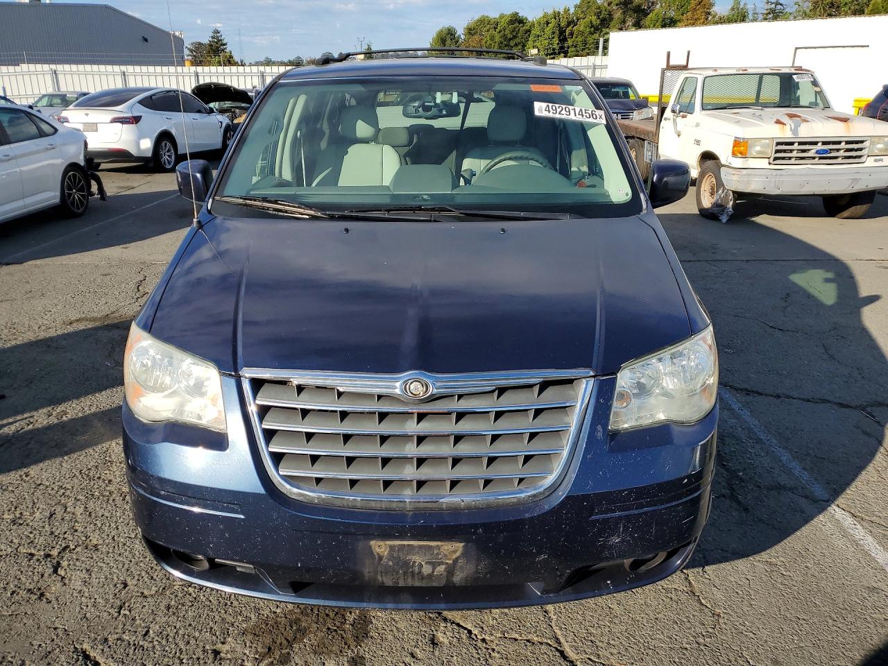 Chrysler Minivan Touring