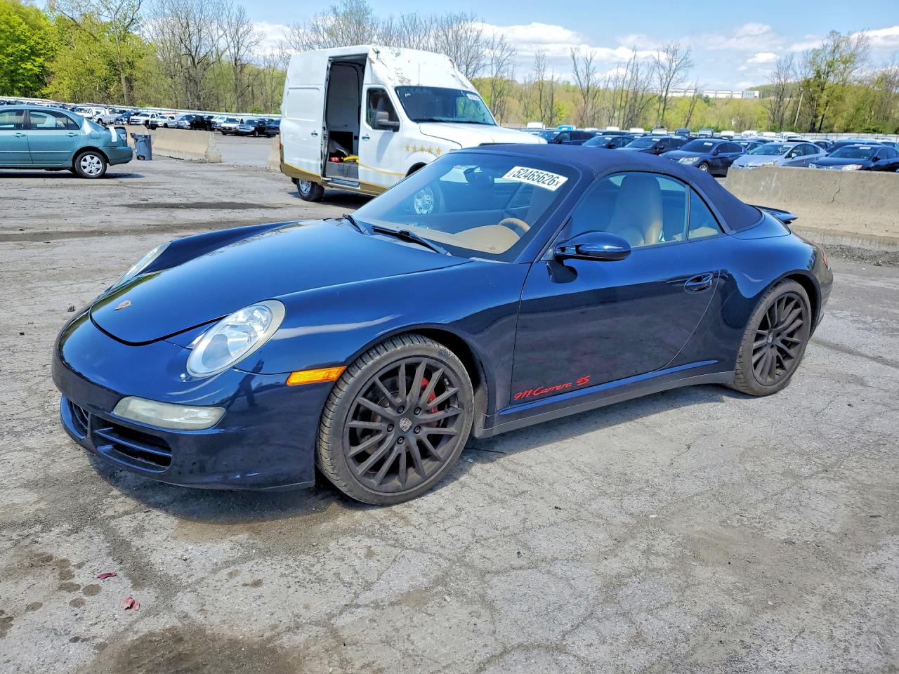 Salvage Porsche 911 Image