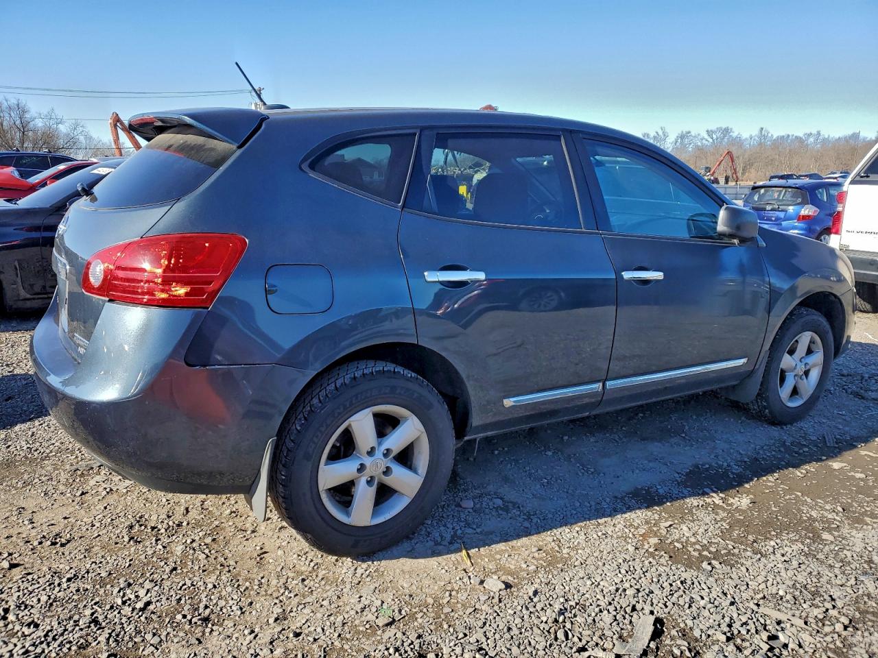 Nissan Rogue S