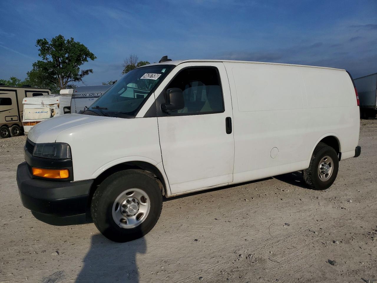 Salvage Chevrolet Express Image