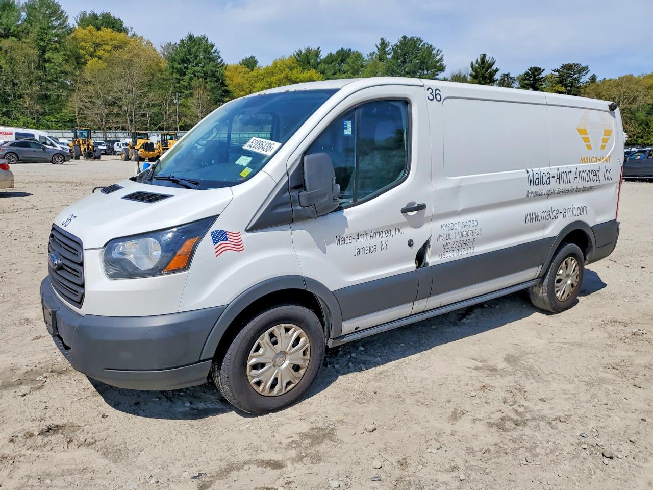 Salvage Ford Transit Image