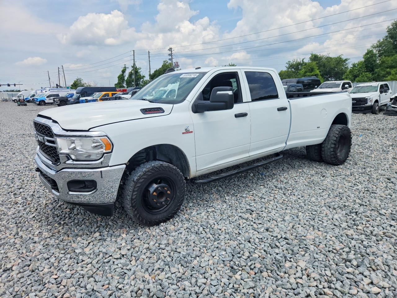 Salvage Ram 2500 Image