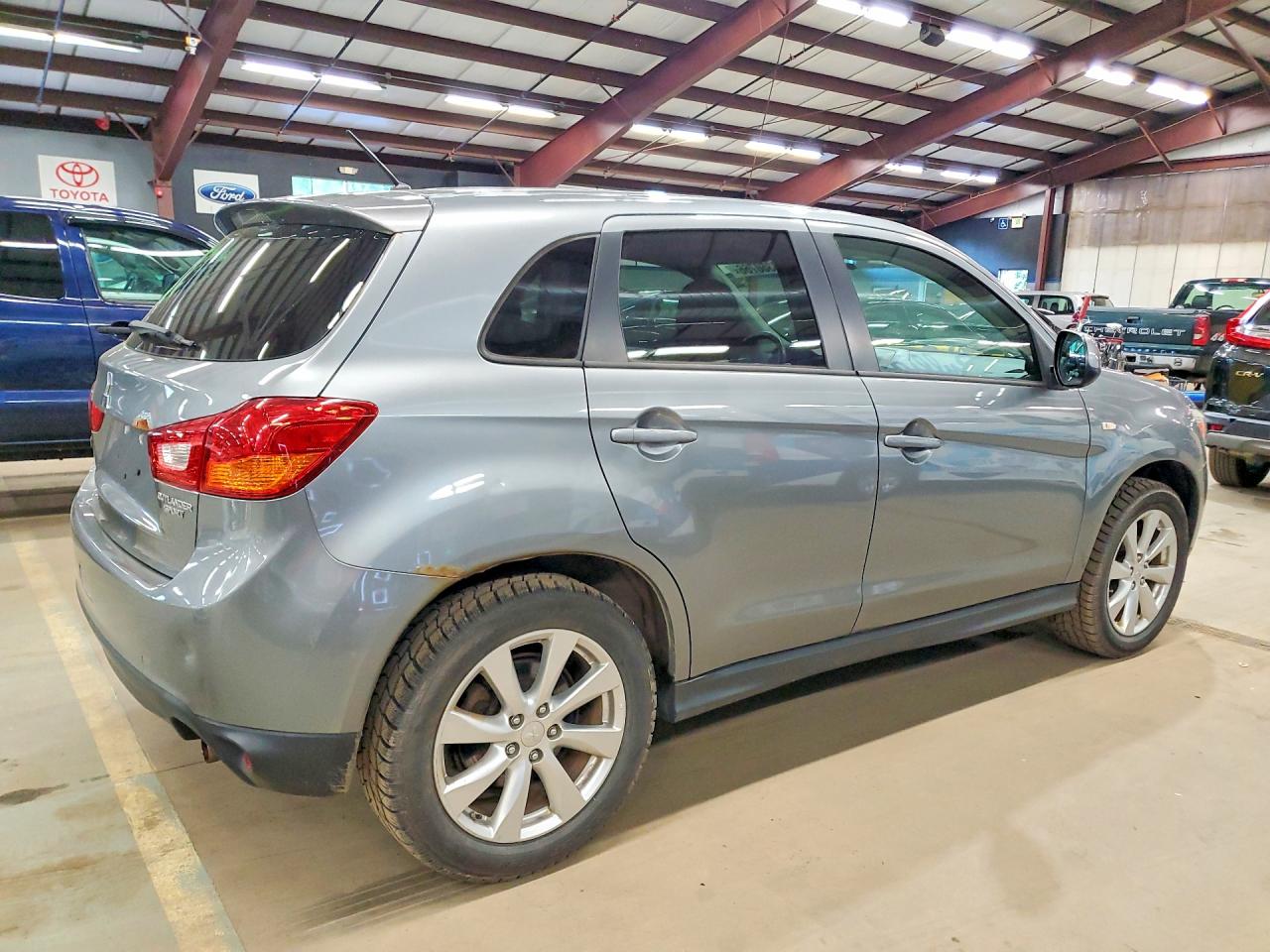 Mitsubishi Outlander Es