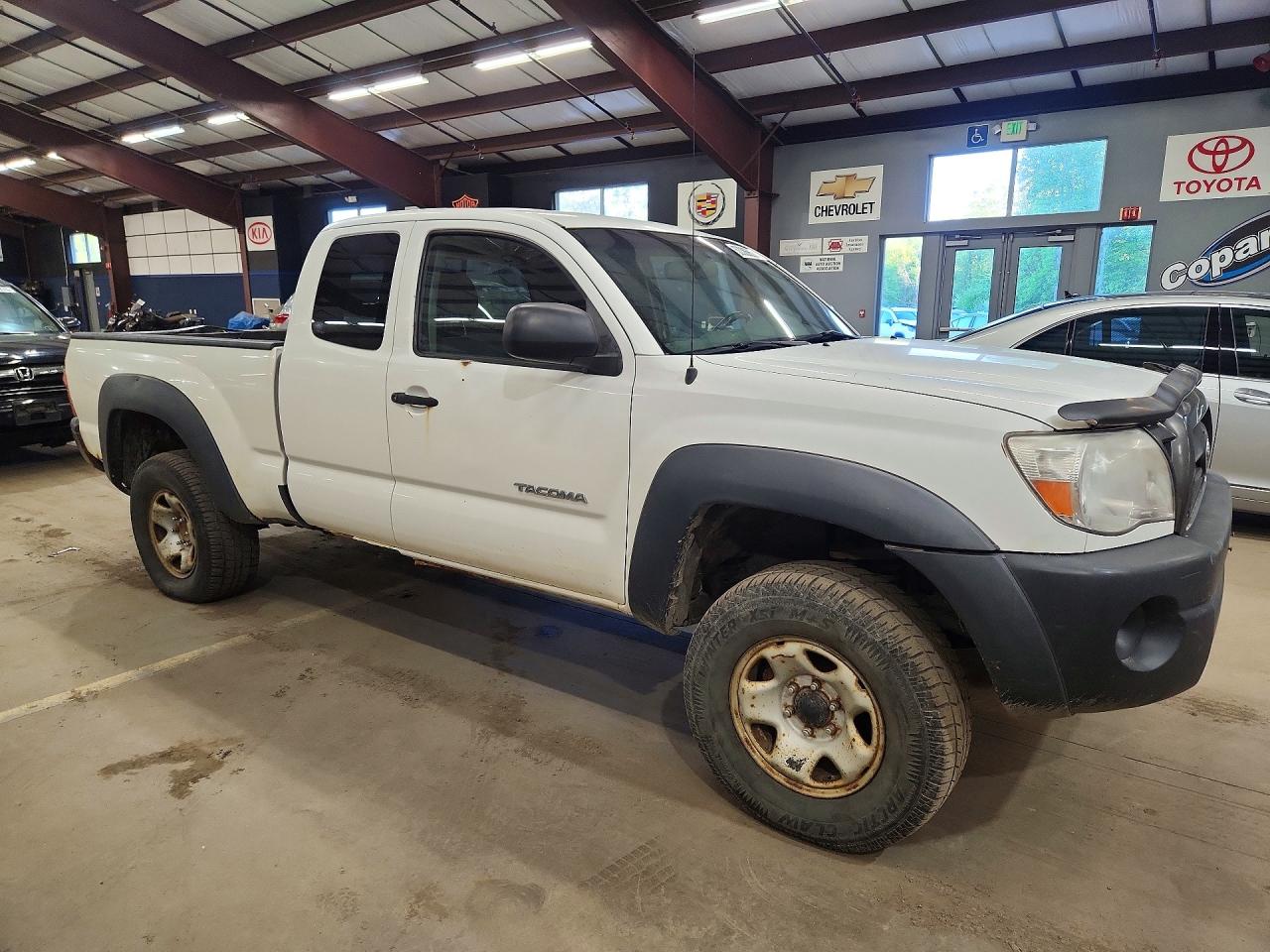 Toyota Tacoma Access Cab