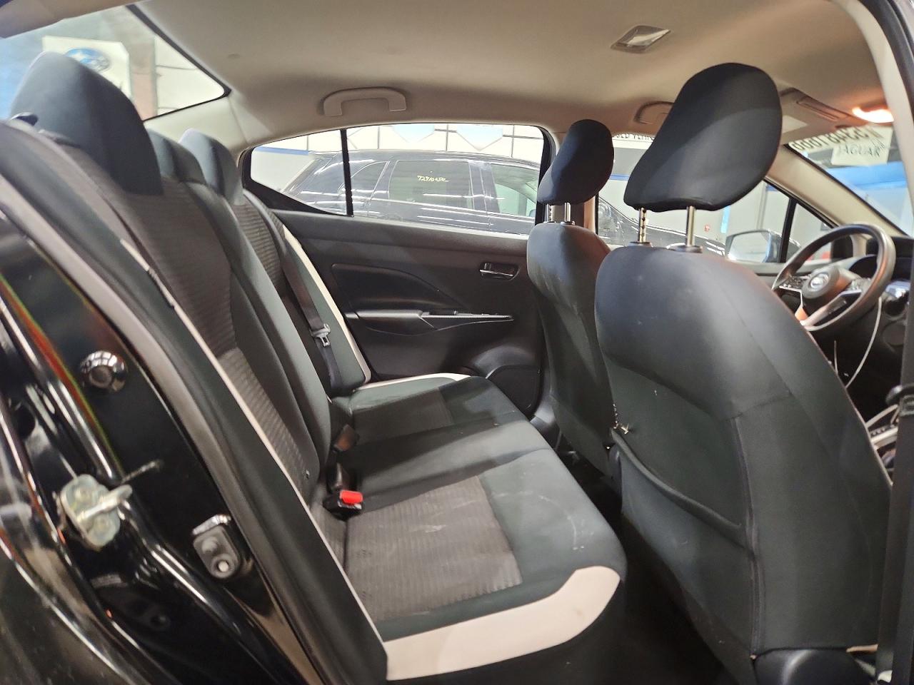 Nissan Versa Sv