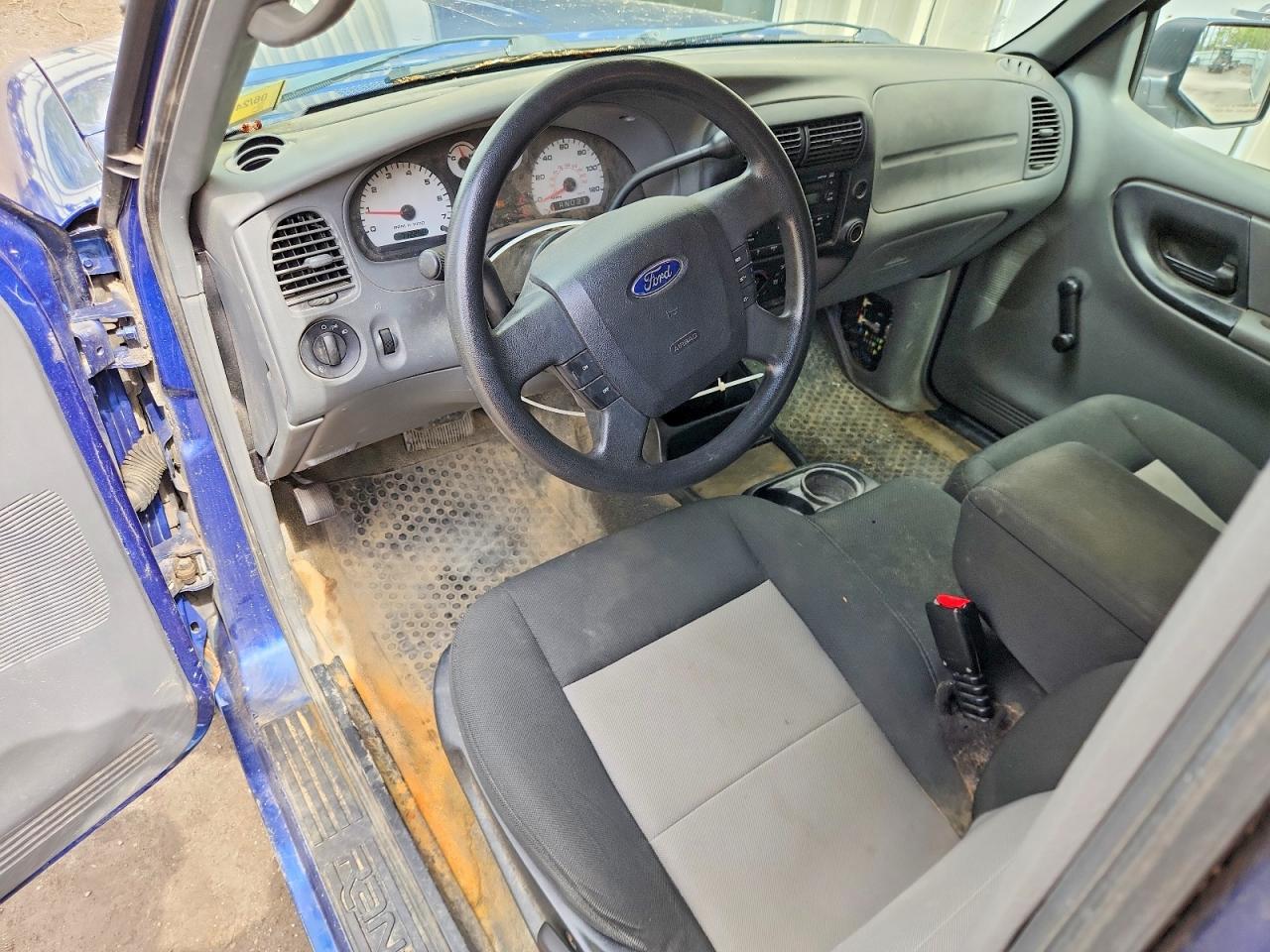 Ford Ranger Super Cab