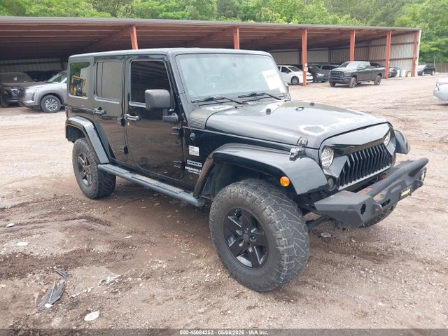 Salvage Jeep Wrangler Image