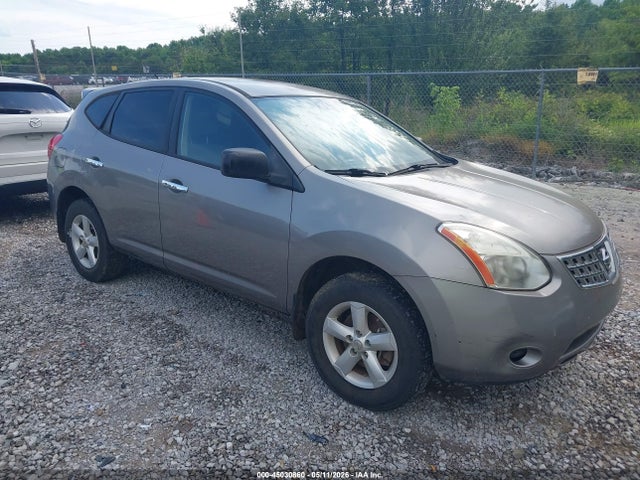Salvage Nissan Rogue Image
