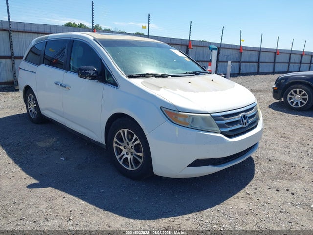 Salvage Honda Odyssey Image
