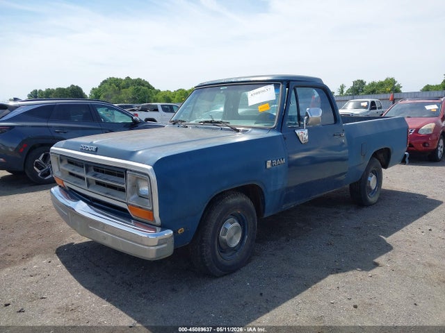 Dodge D-series D150