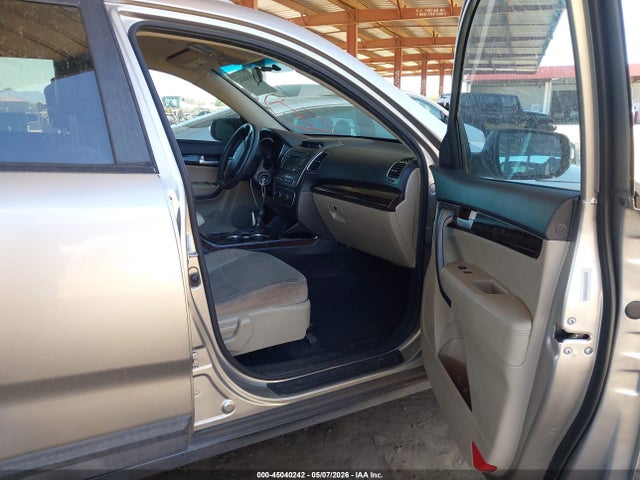 Kia Sorento Lx V6