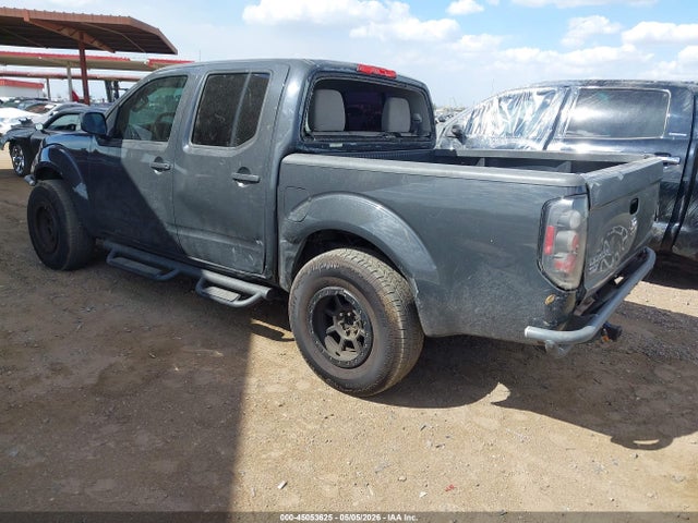 Nissan Frontier Sv