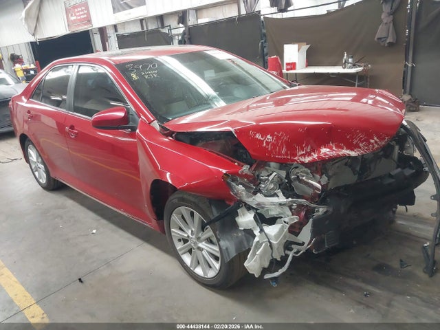 Salvage Toyota Camry Image