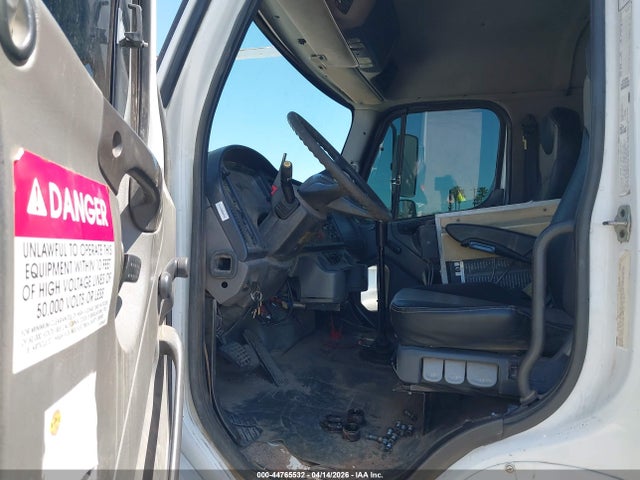 Freightliner M2 106 Heavy Duty