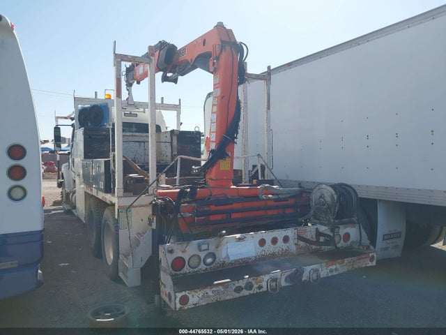 Freightliner M2 106 Heavy Duty
