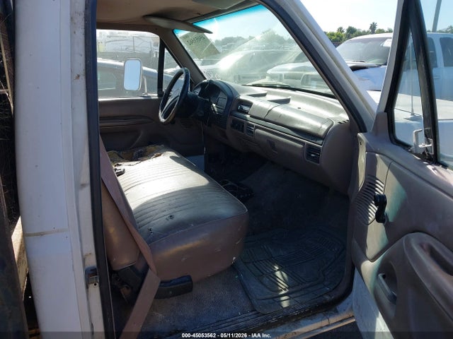 Ford F-350 Xl
