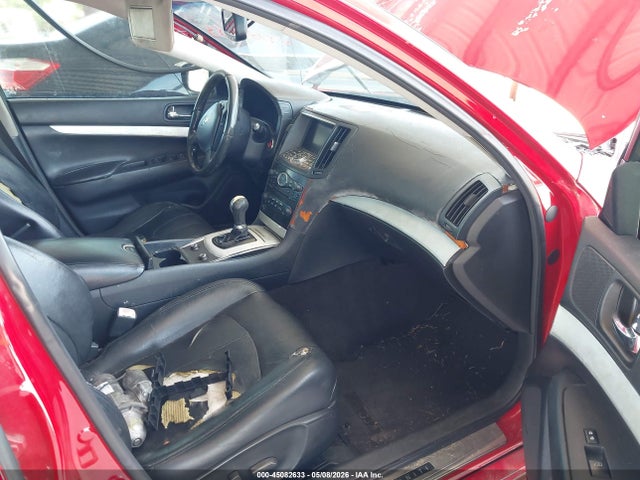 INFINITI G37 Journey