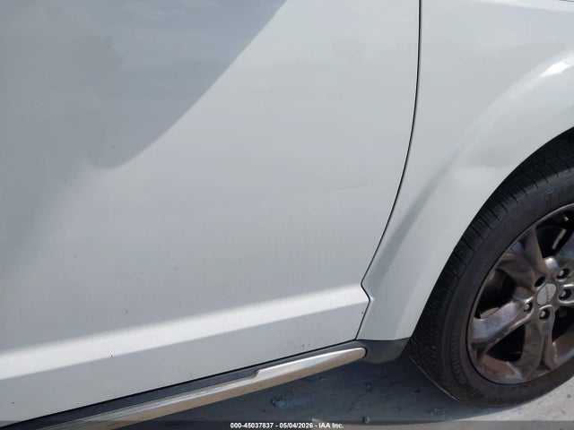 Dodge Journey Crossroad