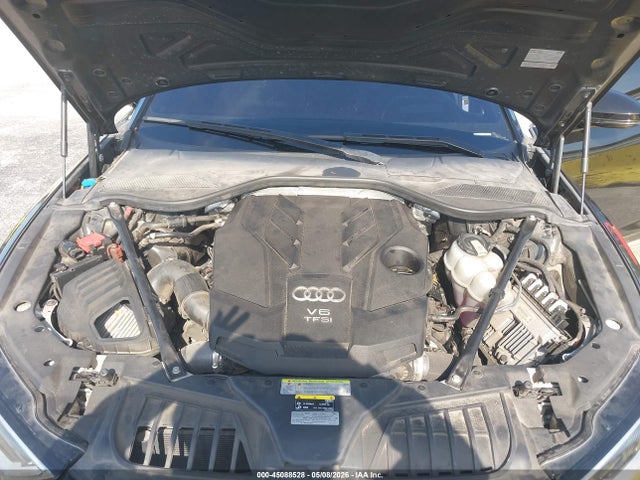 Audi A8 55