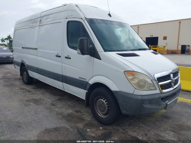 Salvage Dodge Sprinter Van 2500 Image