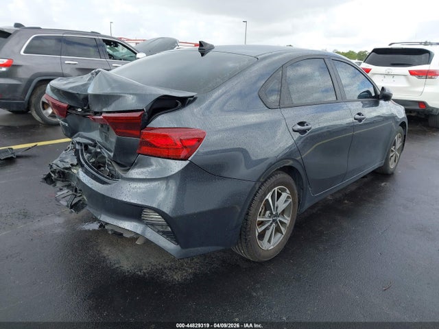 Kia Forte Lxs