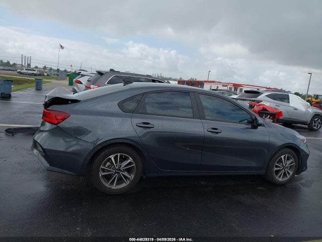 Kia Forte Lxs