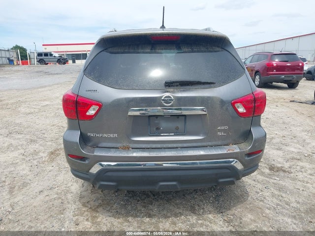 Nissan Pathfinder Sl