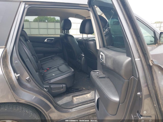 Nissan Pathfinder Sl