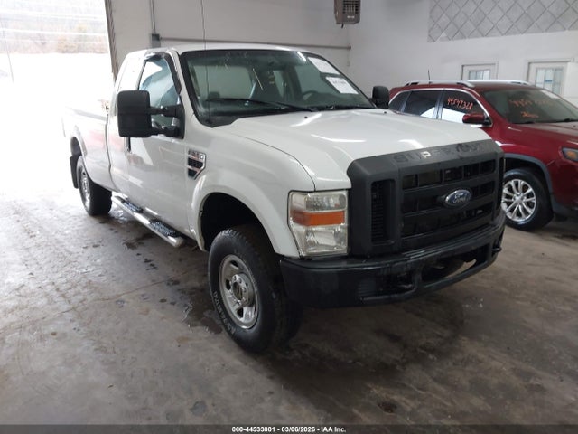 Salvage Ford F-250 Image