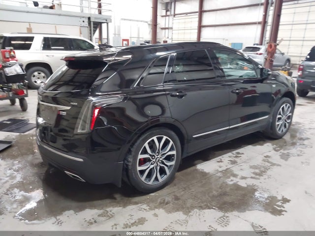 Cadillac XT5 Sport