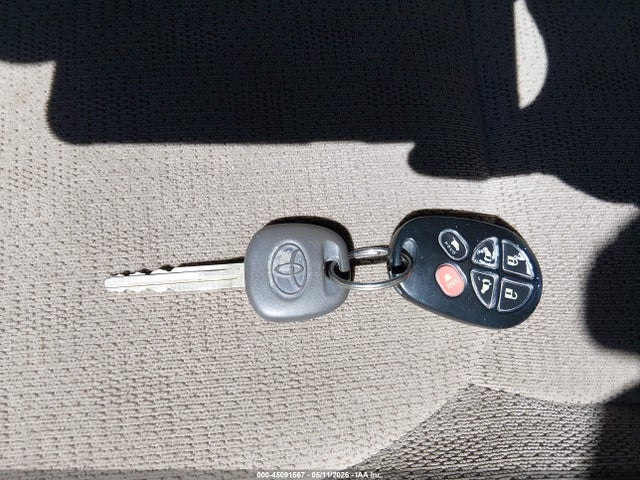 Toyota Sienna Xle