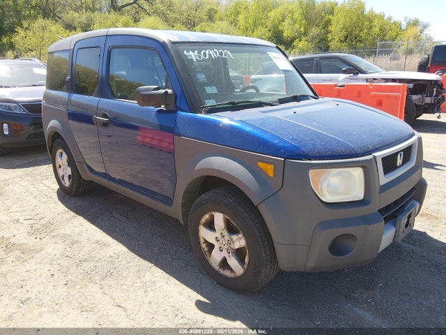 Salvage Honda Element Image