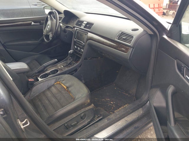 Volkswagen Passat 2.0l Tdi Sel Premium