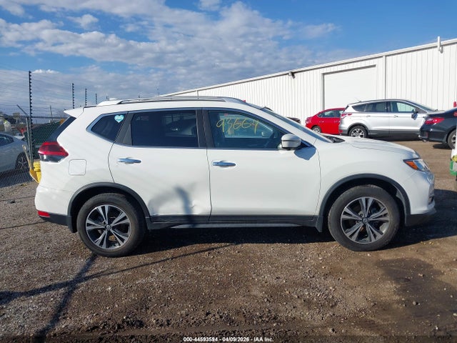 Nissan Rogue Sv Intelligent Awd