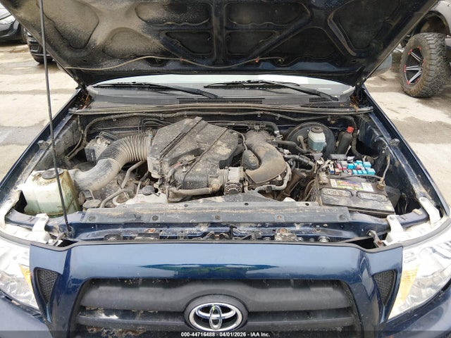 Toyota Tacoma Base V6