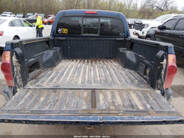 Toyota Tacoma Base V6